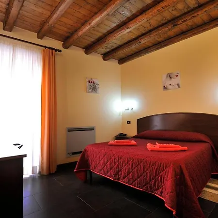 Piccolo טרמיני אימרסה